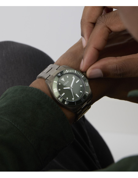 GUESS CLIFF GW0968G3