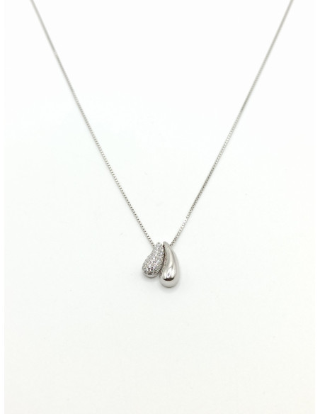 Silver necklace