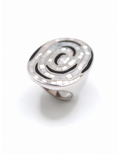 Ασημένιο δαχτυλίδι