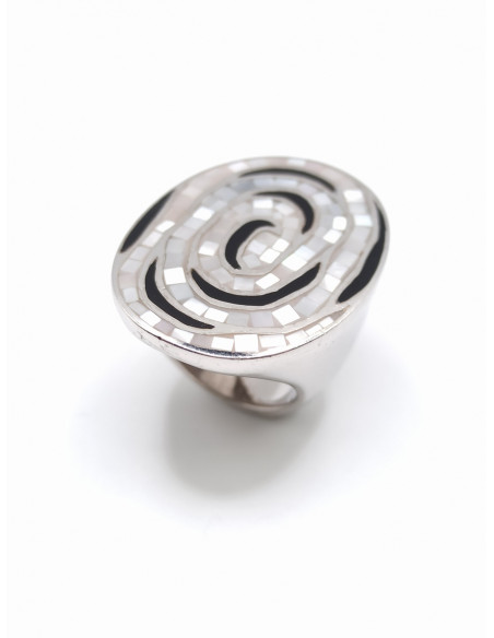 Ασημένιο δαχτυλίδι