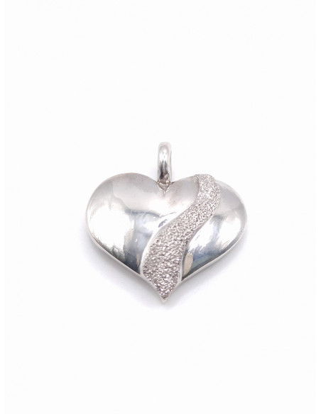 Silver pendant