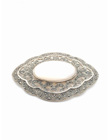 Ασημένια καρφίτσα