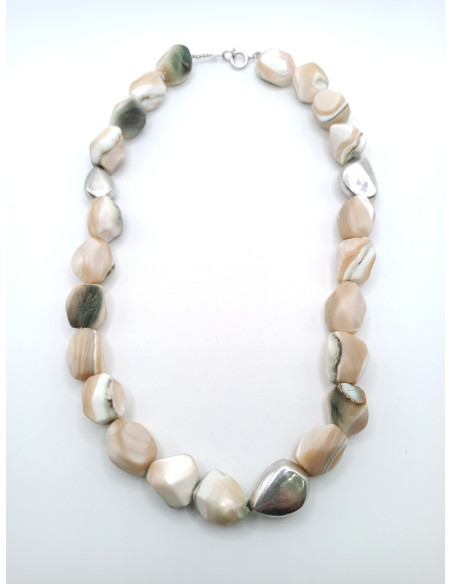 Φιλντισένιο Κολιέ