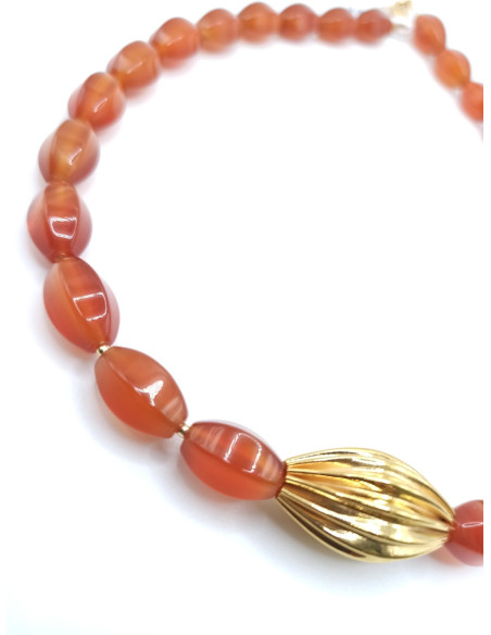 Κολιέ με Κορνεόλη